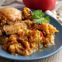 Пиле - със зеле - кг.