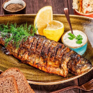 Лаврак - печен - кг.