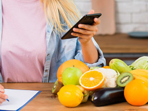 Как да пазаруваме осъзнато: умният начин да купуваме храна онлайн