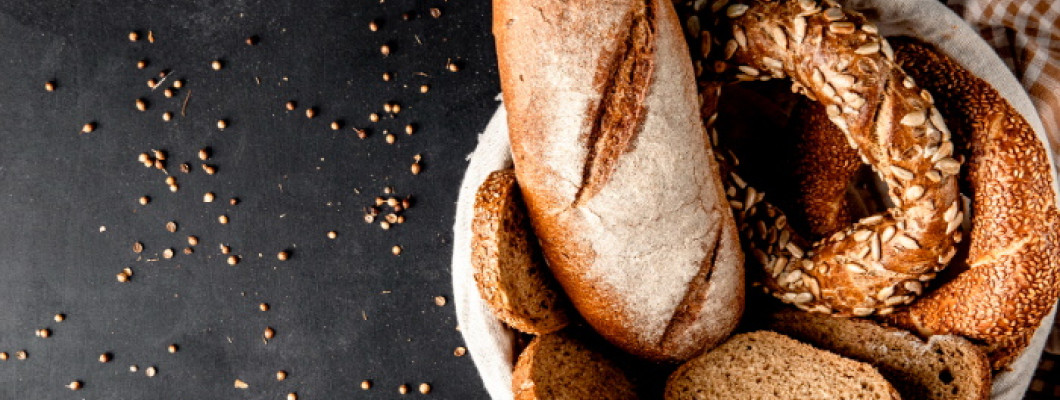 Хлябът и хлебните изделия: неизменна част от българските трапеза, история, бит и култура